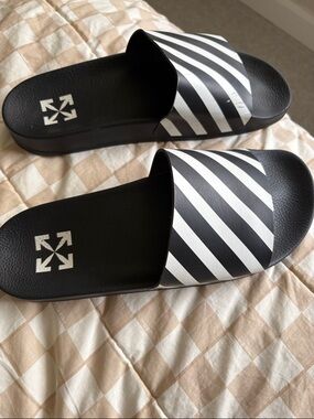 Off-White Black & White Diagonal Stripe Slide Sandals